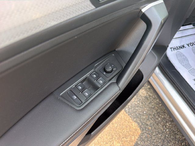 Certified 2024 Volkswagen Tiguan S AWD/4WD image 12