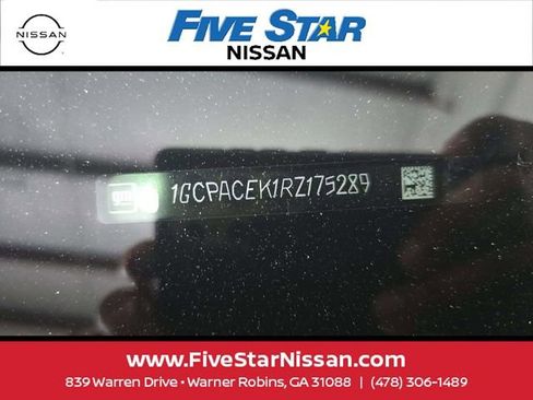 Used 2024 Chevrolet Silverado 1500 LT w/ Protection Package image 5