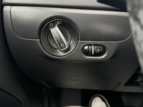 Used 2012 Volkswagen Jetta SE image 25