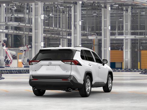 New 2025 Toyota RAV4 LE image 9