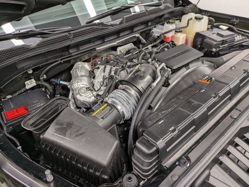 Used 2024 GMC Sierra 2500 Denali image 31