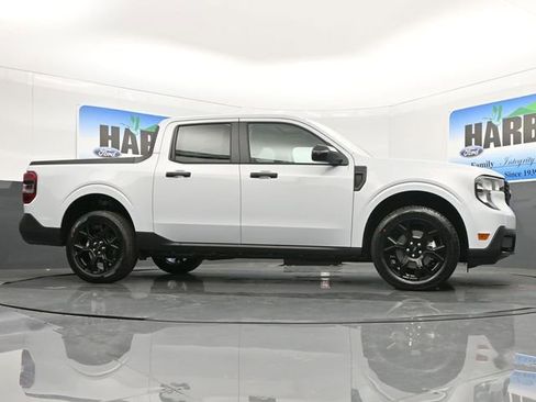 New 2025 Ford Maverick XLT w/ XLT Luxury Package image 22