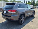 Used 2020 Jeep Grand Cherokee Laredo w/ 18" Wheel & 8.4" Radio Group image 3