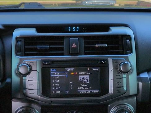 Used 2019 Toyota 4Runner SR5 Premium AWD/4WD image 18