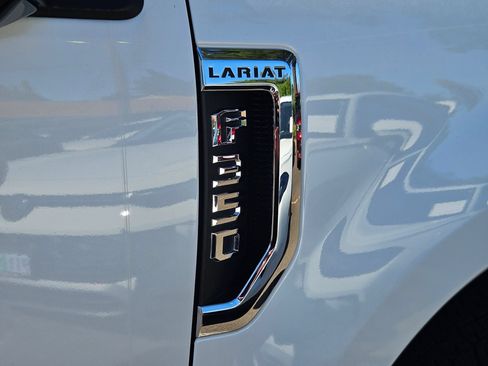 Used 2021 Ford F350 Lariat w/ Lariat Ultimate Package AWD/4WD image 27