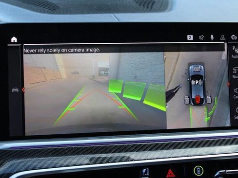 Used 2020 BMW X6 M50i w/ Executive Package image 8