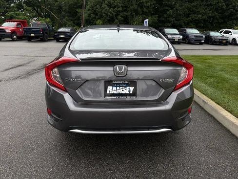 Used 2019 Honda Civic EX image 7