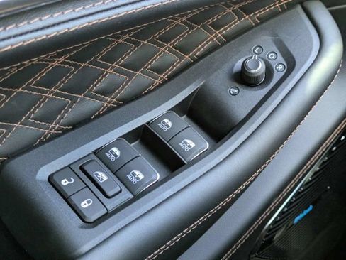 New 2026 Jeep Grand Cherokee L Summit w/ Advanced Protech Group IV AWD/4WD image 26