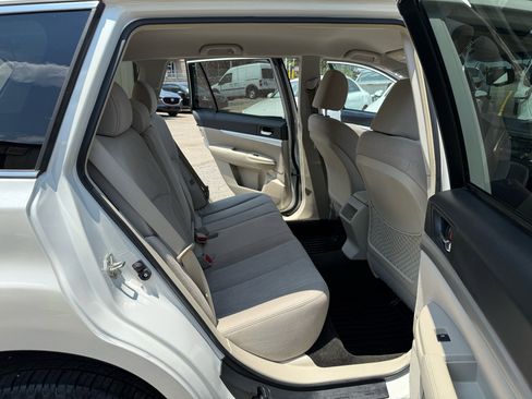 Used 2013 Subaru Outback 2.5i Premium w/ Popular Pkg 1A image 37