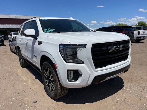 Used 2024 GMC Yukon AT4 AWD/4WD image 2