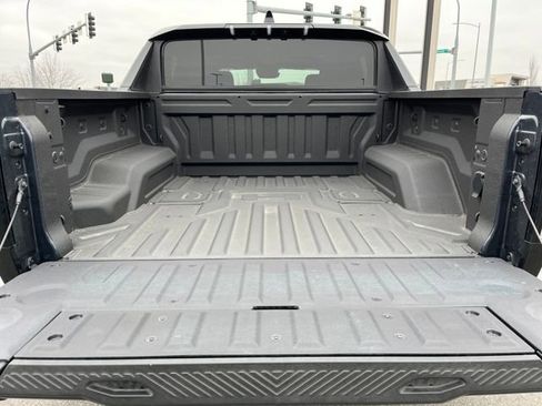 New 2025 GMC Hummer EV 3X w/ LPO, Dark Essentials Package image 21