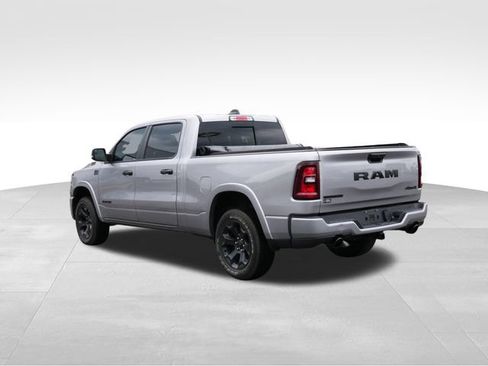 Used 2025 RAM 1500 Big Horn AWD/4WD image 7