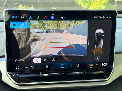 New 2025 Volkswagen ID.4 Pro S AWD/4WD image 31