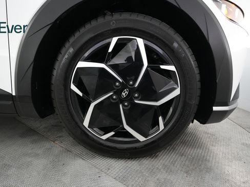Used 2024 Hyundai Ioniq 5 SEL RWD image 20