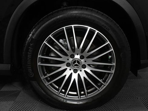 Certified 2024 Mercedes-Benz GLC 300 4MATIC image 36
