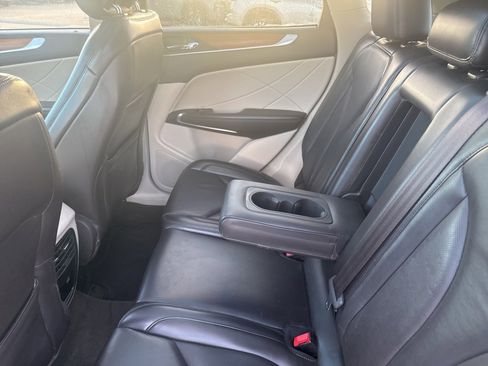 Used 2019 Lincoln MKC Select w/ Select Plus Package image 25