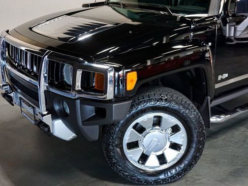 Used 2009 HUMMER H3 Alpha image 78