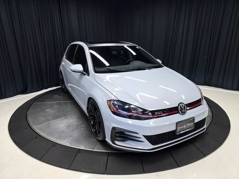 Used 2018 Volkswagen GTI SE w/ SE Leather Package FWD image 7