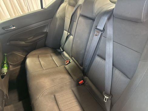 Used 2022 Nissan Altima 2.5 SV w/ SV Premium Package image 17