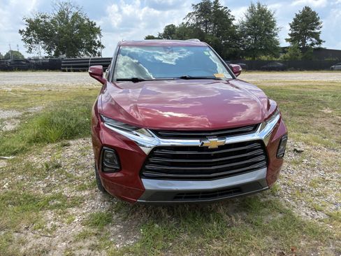 Used 2020 Chevrolet Blazer Premier w/ Driver Confidence II Package FWD image 2