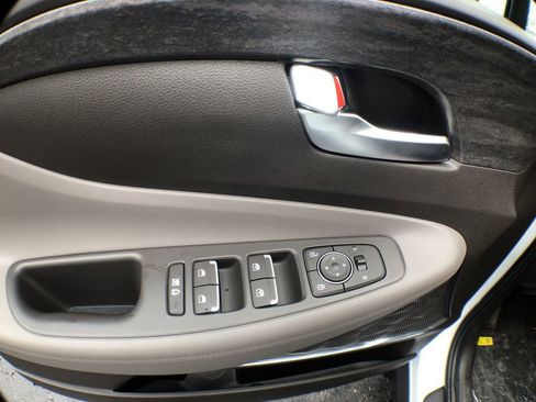 Used 2020 Hyundai Santa Fe SEL w/ Convenience Package image 35