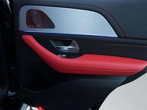 Used 2025 Mercedes-Benz GLE 63 AMG S w/ AMG Night Package image 34