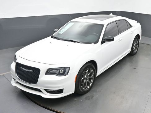 Used 2017 Chrysler 300 S w/ S Model Appearance Package AWD/4WD image 36