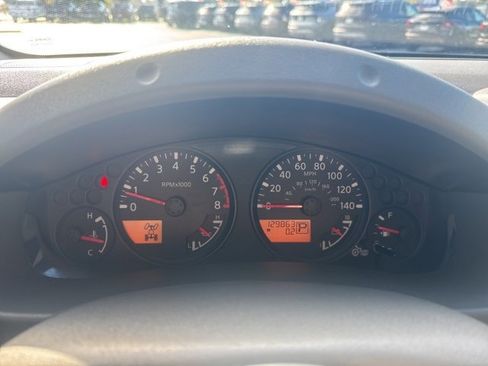 Used 2016 Nissan Frontier SV image 25