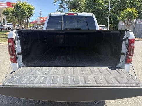 Used 2019 RAM 1500 Laramie AWD/4WD image 24