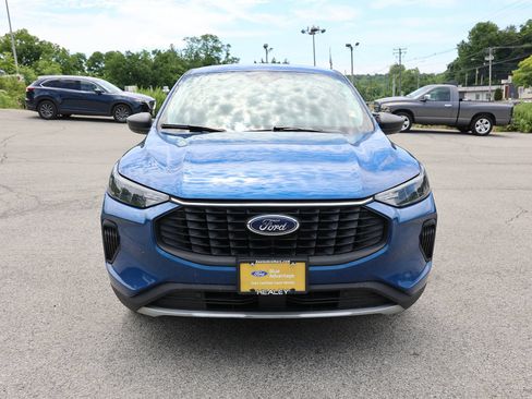 Used 2023 Ford Escape Active AWD/4WD image 2
