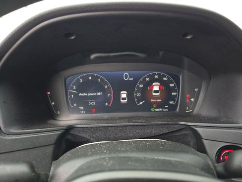 Used 2025 Honda Accord LX image 8