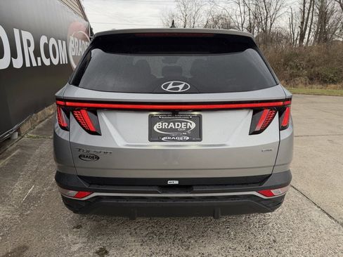 Used 2023 Hyundai Tucson SEL image 6