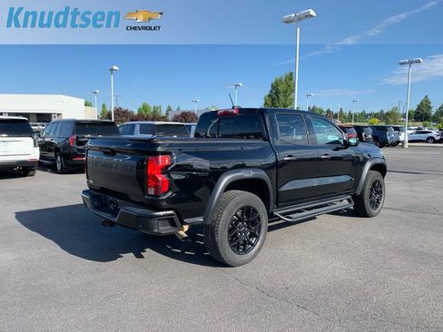 Used 2024 Chevrolet Colorado Trail Boss w/ LPO, Dark Essentials Package AWD/4WD image 7