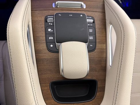 Used 2022 Mercedes-Benz GLE 450 4MATIC image 31