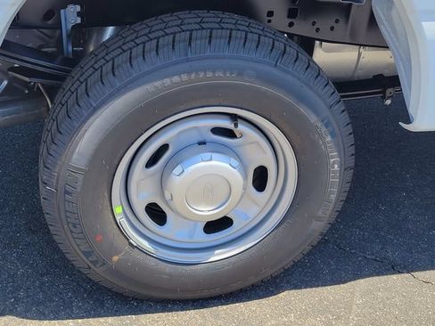 New 2026 Ford F250 XL RWD image 8