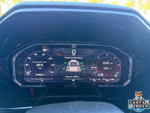 Certified 2025 GMC Sierra 1500 Elevation w/ Preferred Package AWD/4WD image 9