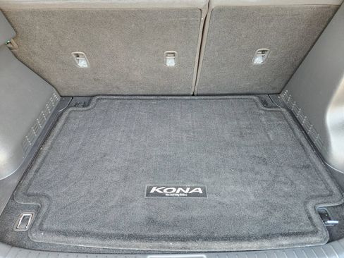 Used 2018 Hyundai Kona SEL AWD/4WD image 40