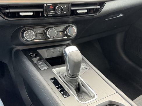 New 2026 Nissan Kicks S image 30