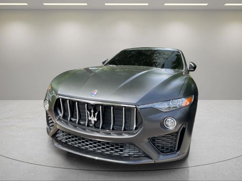 Used 2020 Maserati Levante AWD/4WD image 5