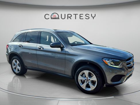 Used 2017 Mercedes-Benz GLC 300 image 7