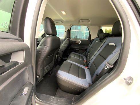 Used 2025 Ford Bronco Sport Outer Banks image 16