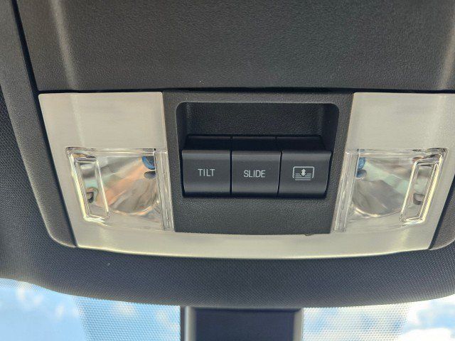 Used 2019 Ford Explorer Platinum AWD/4WD image 39