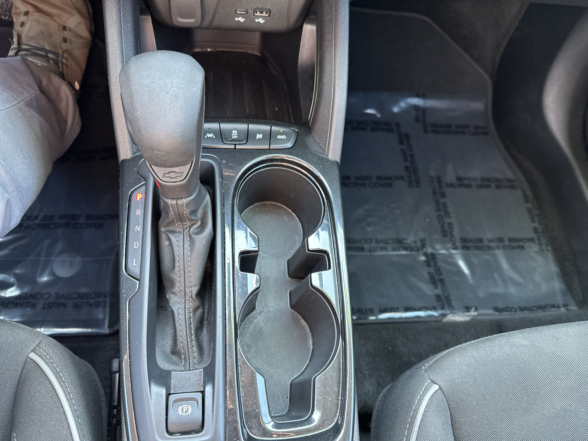 Used 2025 Chevrolet TrailBlazer LT AWD/4WD image 18