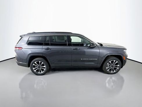 New 2025 Jeep Grand Cherokee L Overland w/ Luxury Tech Group IV image 8