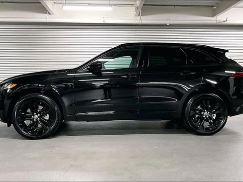 New 2026 Jaguar F-PACE R-Dynamic S image 3