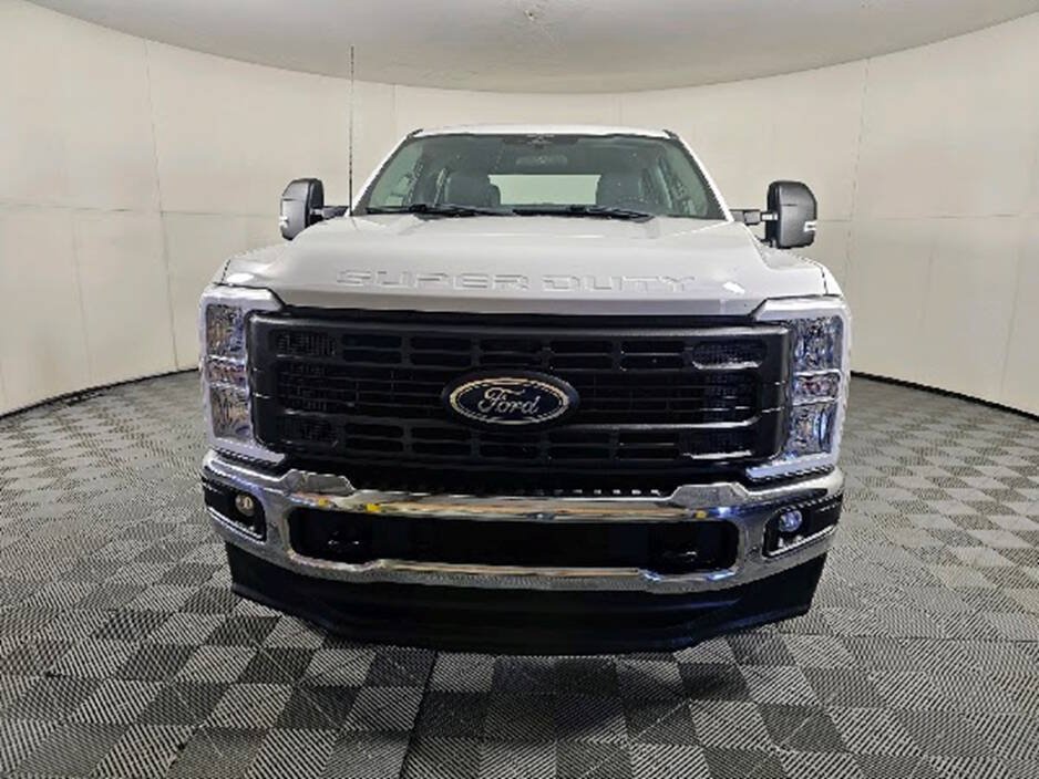 Used 2023 Ford F250 XL w/ FX4 Off-Road Package AWD/4WD image 11