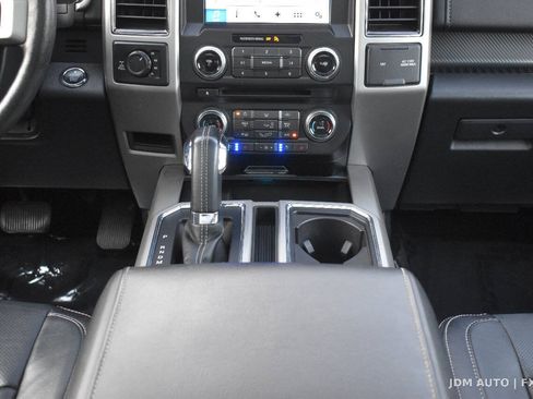 Used 2018 Ford F150 Lariat w/ Equipment Group 502A Luxury AWD/4WD image 27