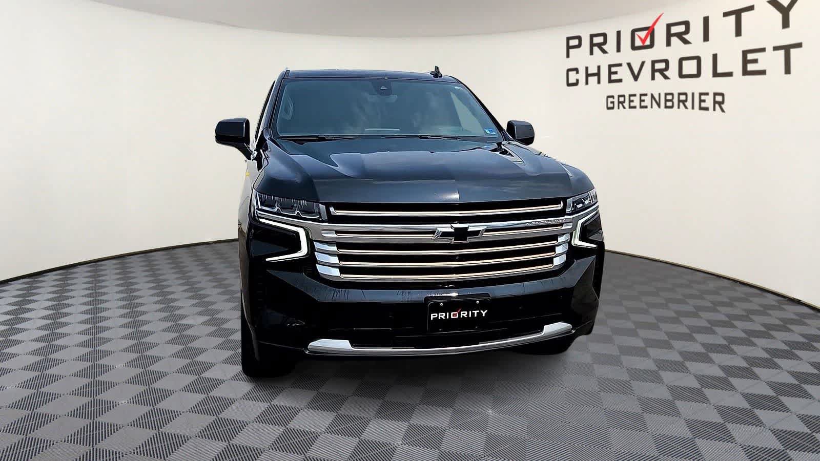 Certified 2021 Chevrolet Suburban High Country AWD/4WD image 3