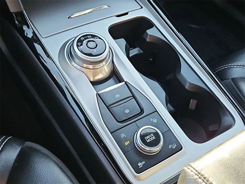 Used 2022 Ford Explorer ST w/ Equipment Group 401A image 20