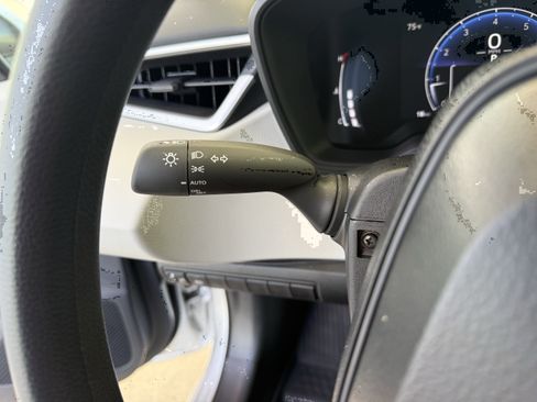 Certified 2026 Toyota Corolla LE image 10